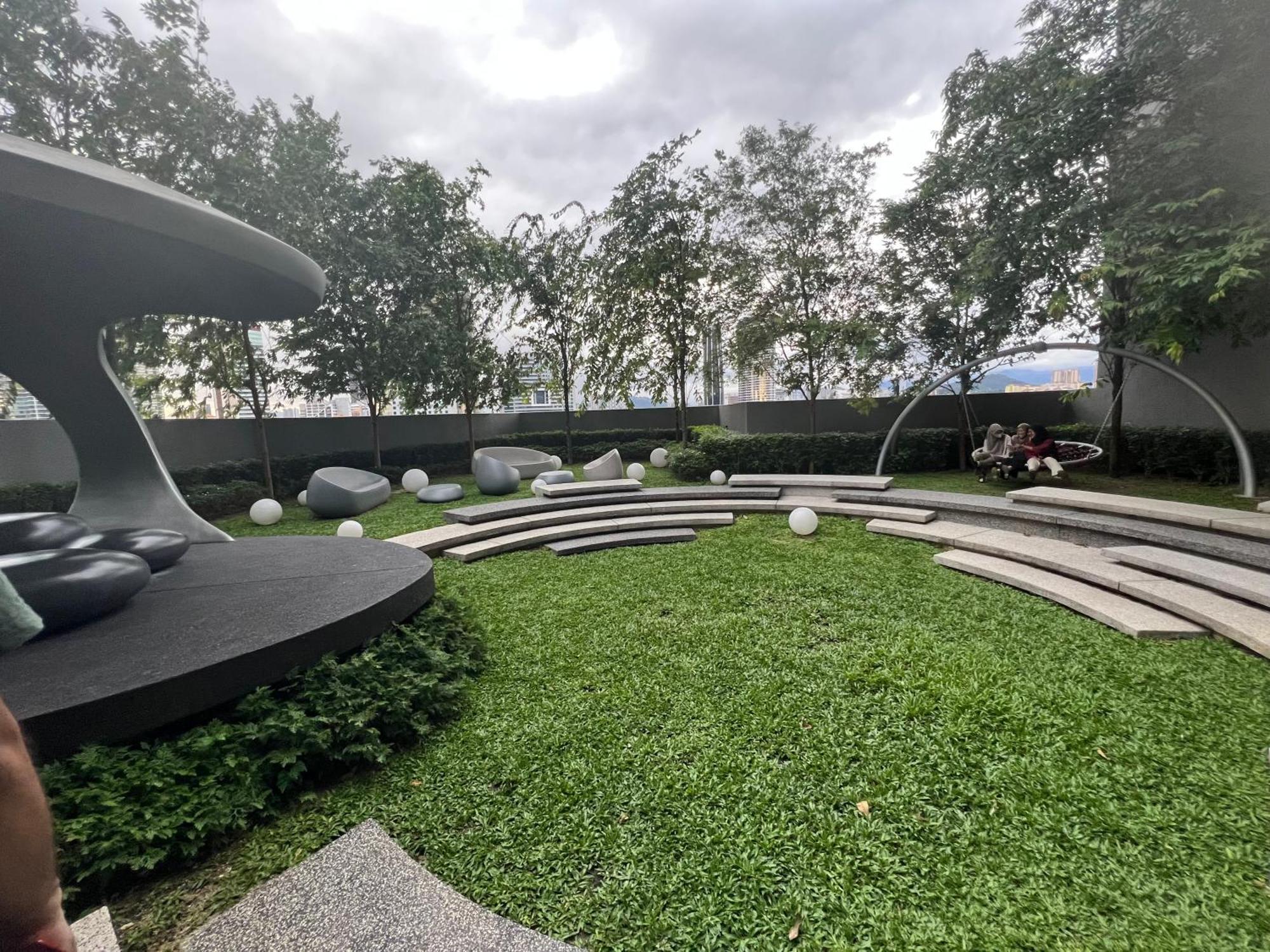 Scarletz Suites Kuala Lumpur By City Center מראה חיצוני תמונה