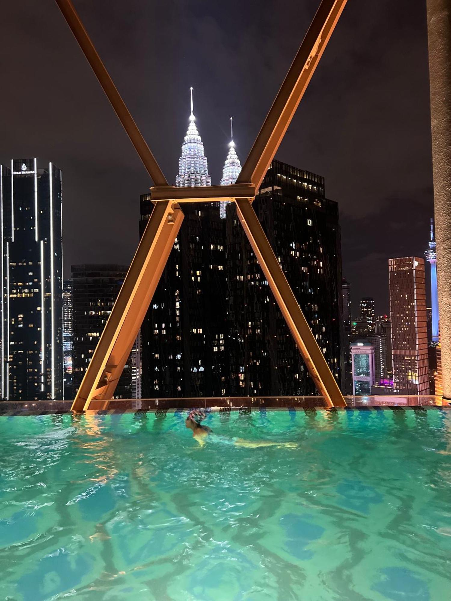 Scarletz Suites Kuala Lumpur By City Center מראה חיצוני תמונה