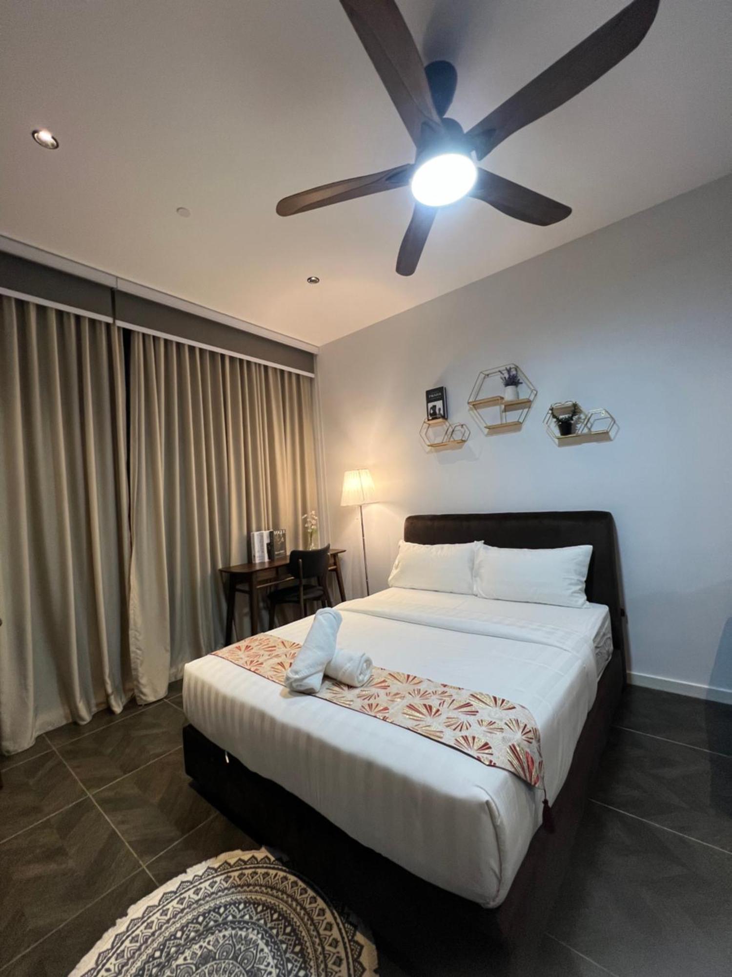 Scarletz Suites Kuala Lumpur By City Center מראה חיצוני תמונה