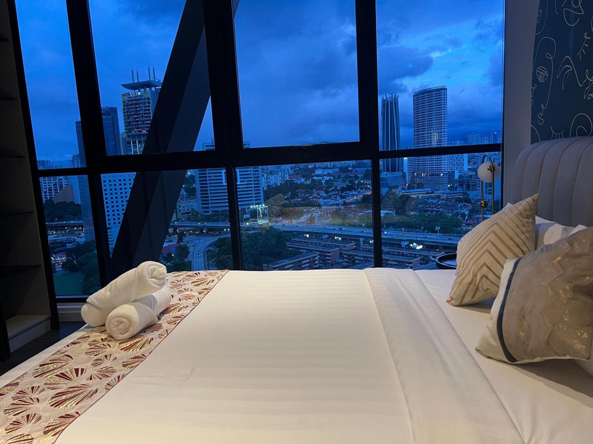 Scarletz Suites Kuala Lumpur By City Center מראה חיצוני תמונה