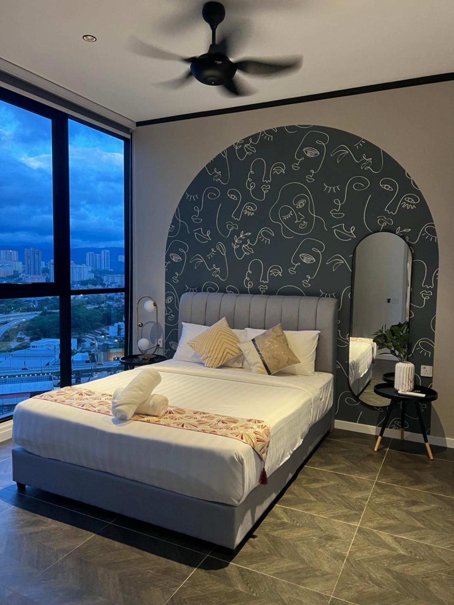 Scarletz Suites Kuala Lumpur By City Center מראה חיצוני תמונה